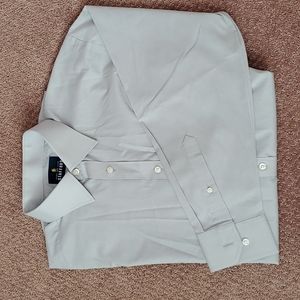 NWOT Men's Stafford Long Sleeve Dress Shirt